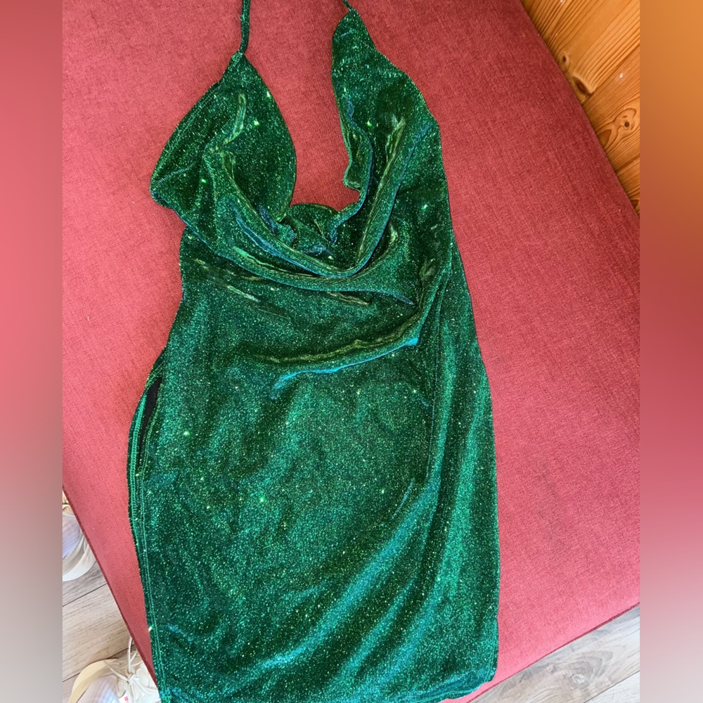 SHEIN Sparkling Emerald Backless Dress